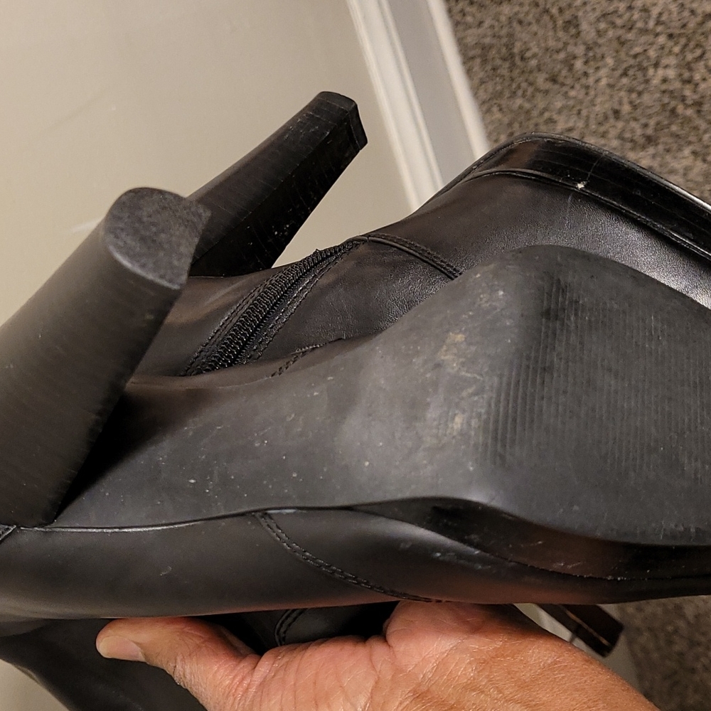 Leather Boots - Picture 8 of 8